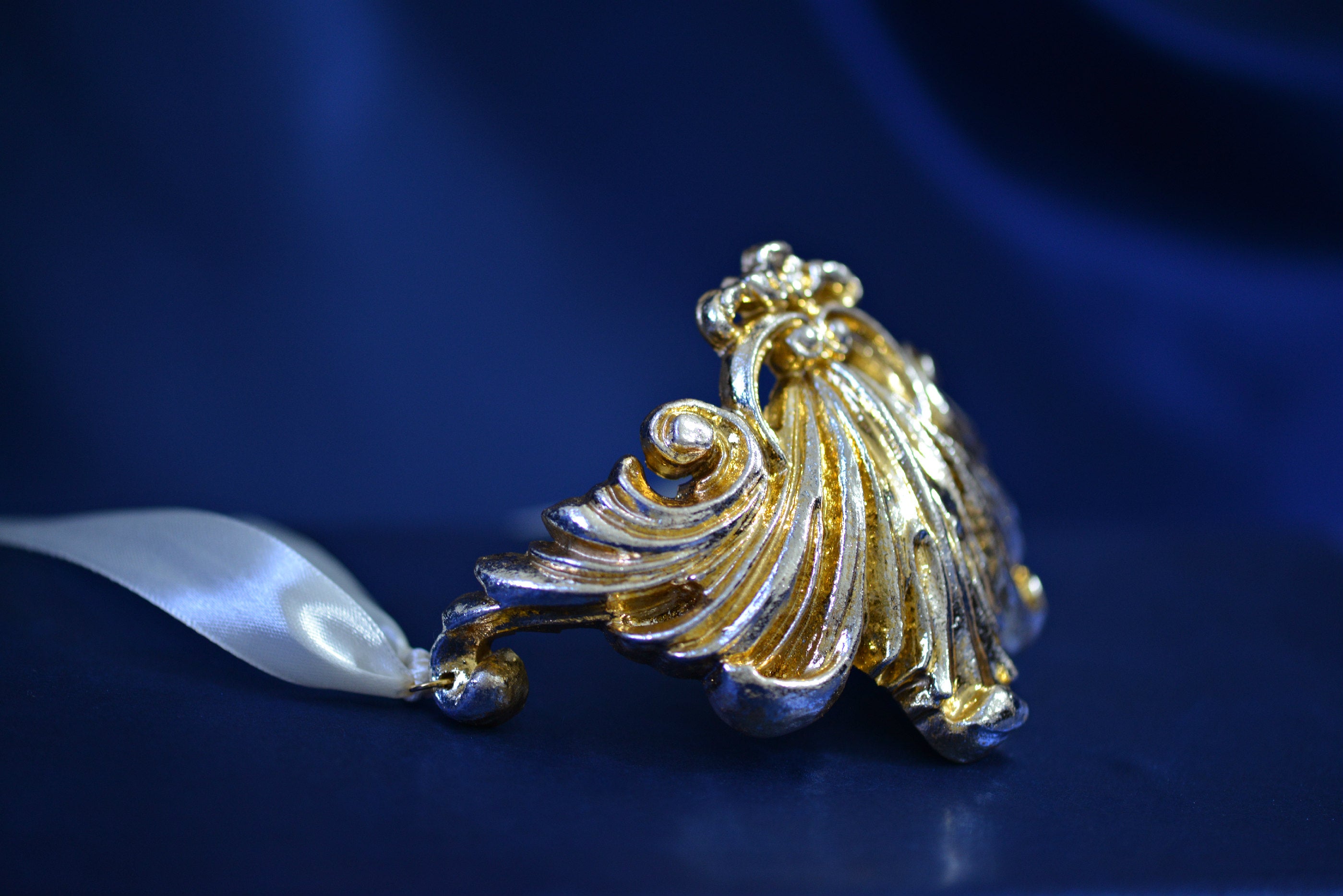 Elegant Golden&champagne  "Millefoglie" necklace