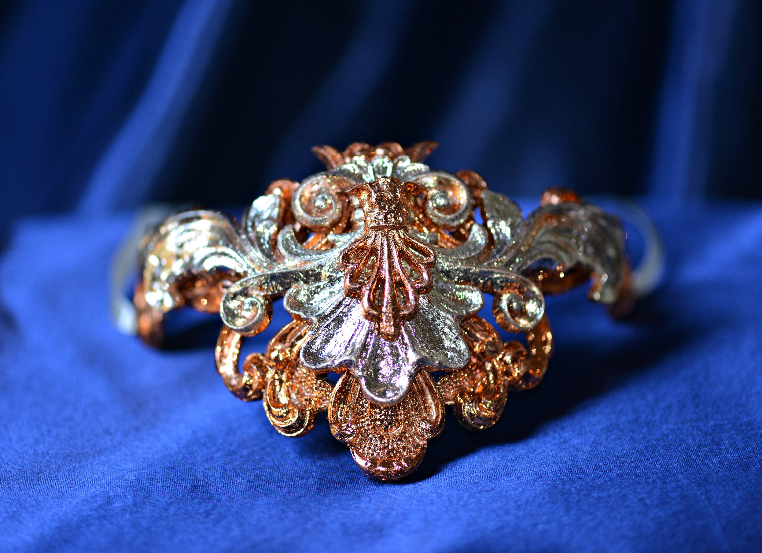 Sublime copper champagne necklace