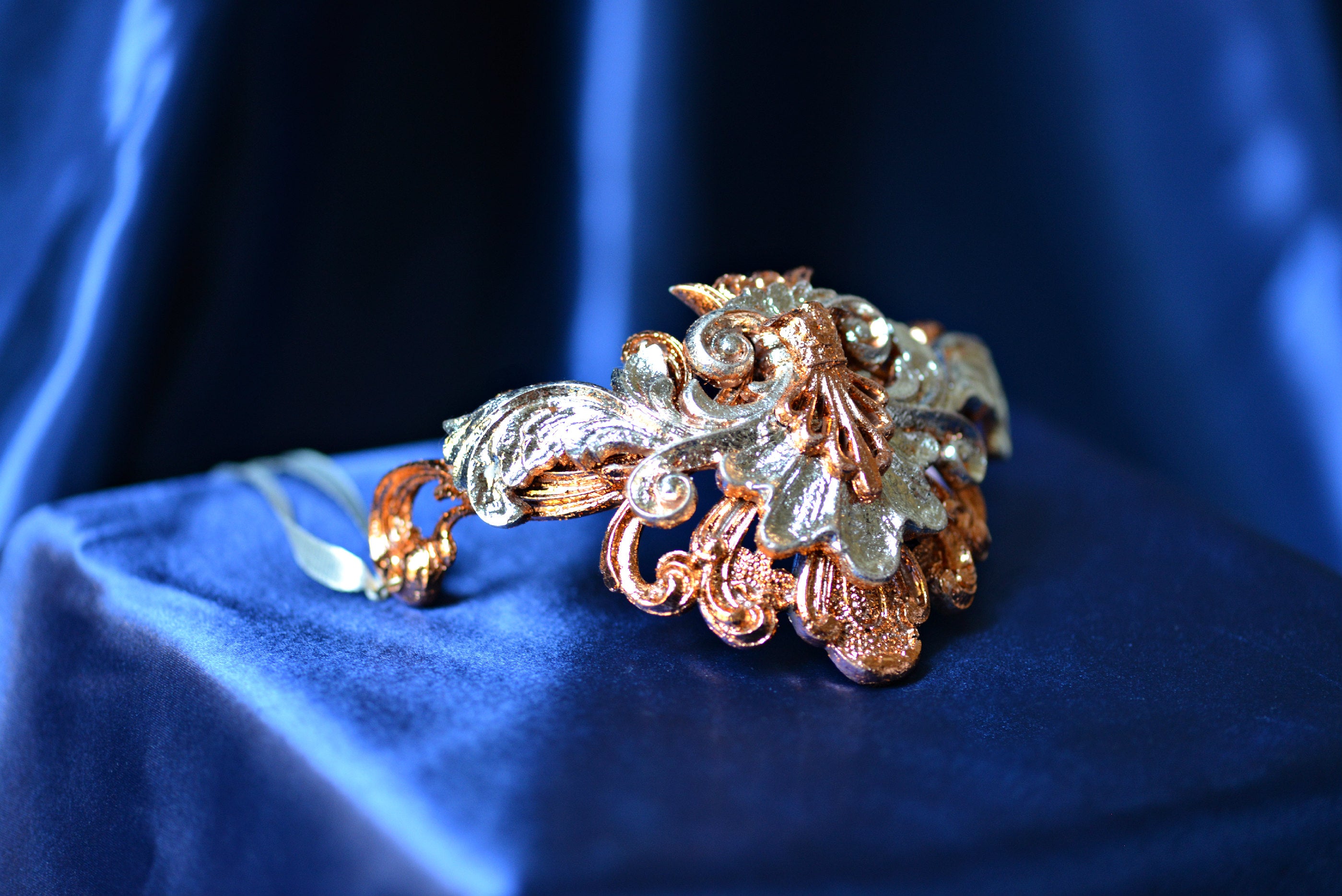 Sublime copper champagne necklace