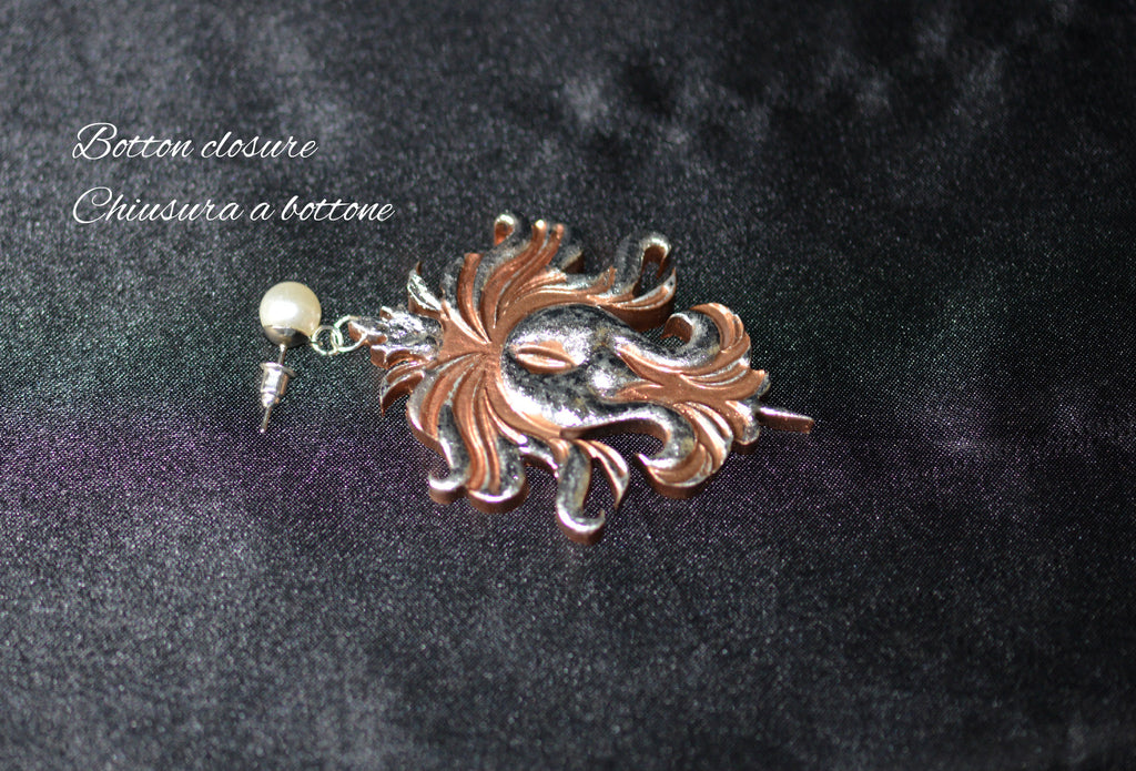 Luxurious earrings handmade in Italy