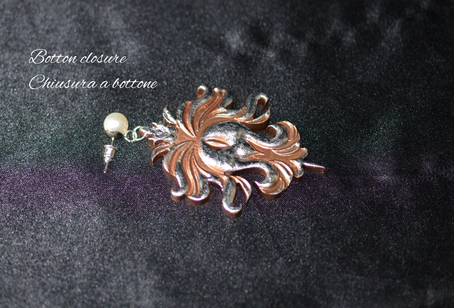 Luxurious earrings handmade in Italy