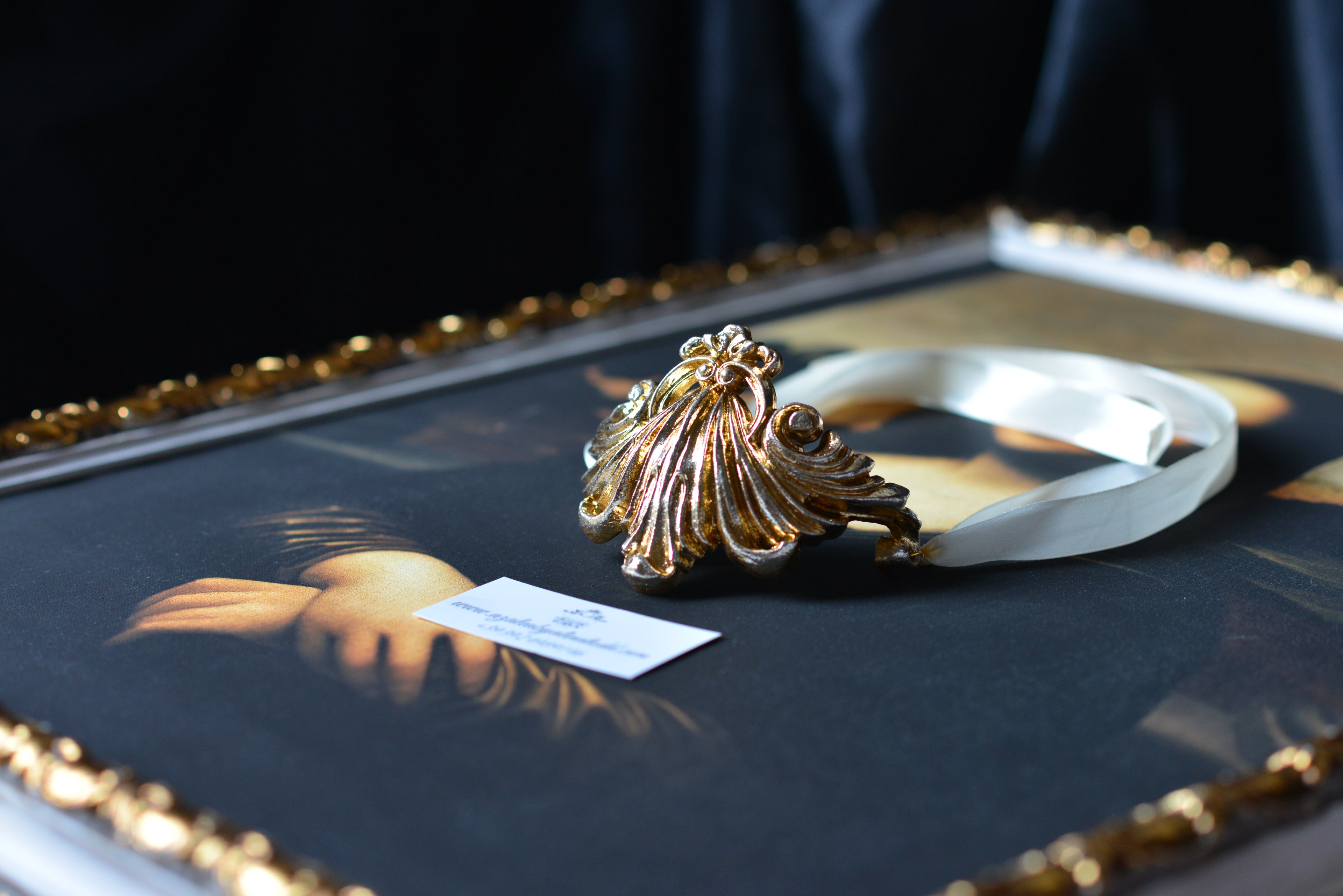 Elegant Golden&champagne  "Millefoglie" necklace