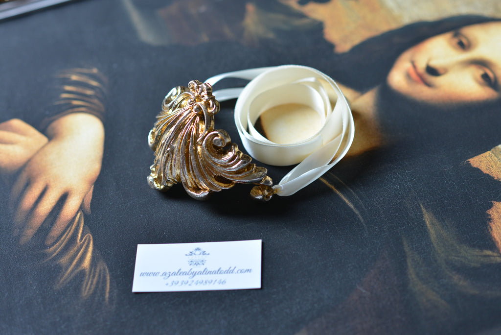 Elegant Golden&champagne  "Millefoglie" necklace