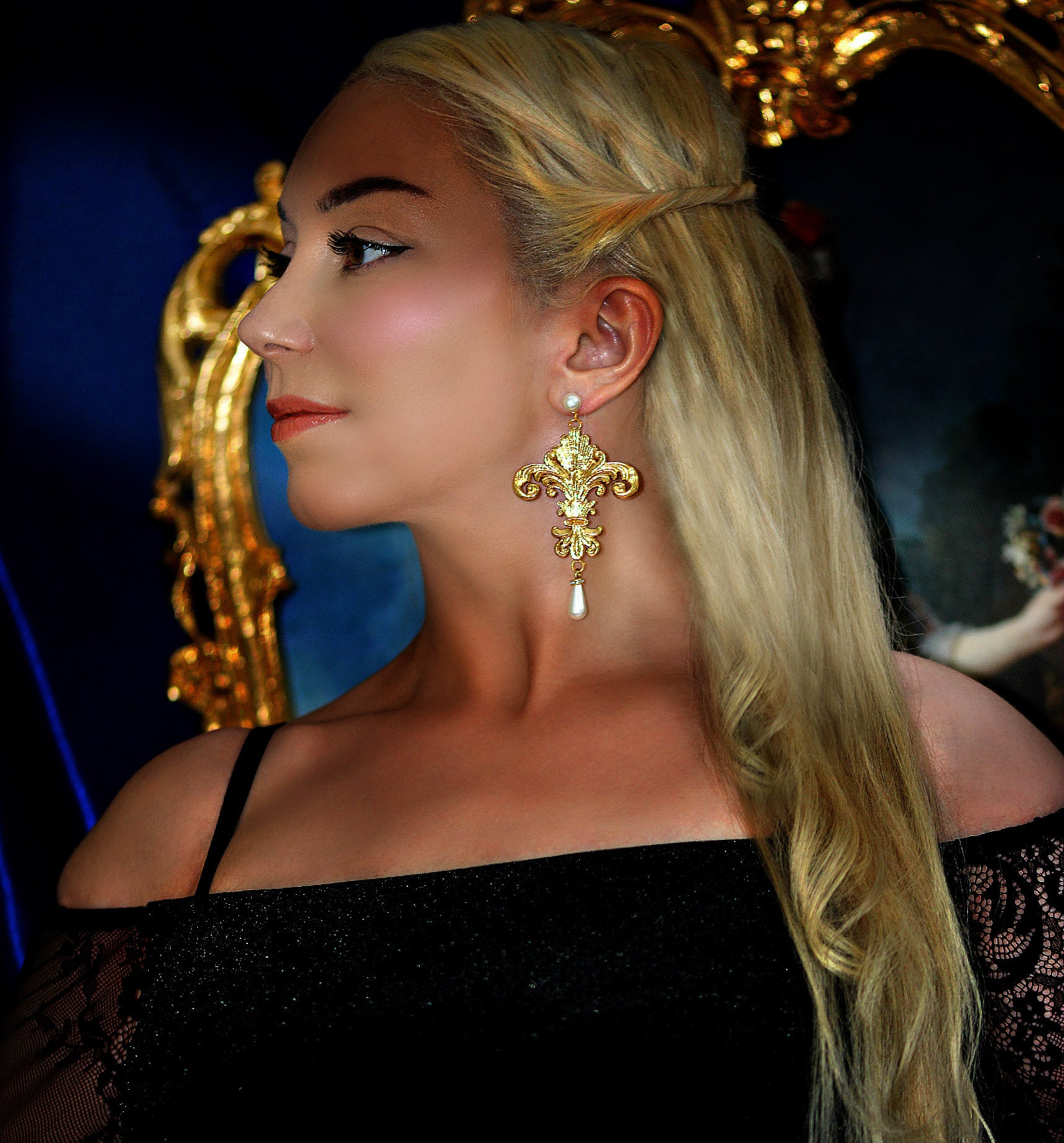 Elegant baroque inspired earrings