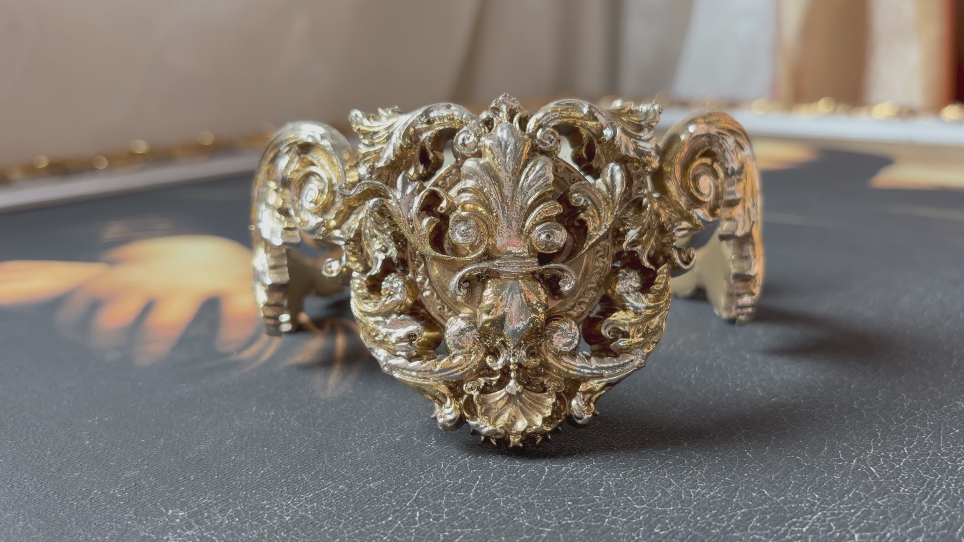 Elegant "gold&champagne" necklace